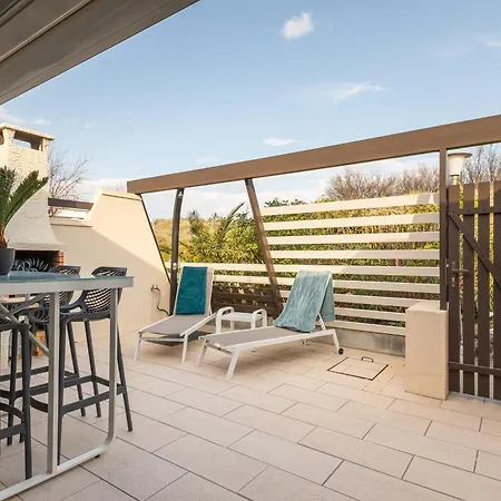 Soleil Levant Port Nature Villa *